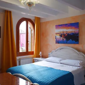 ca-di-pizzo-114-di-burano.hotelinveneto.com/